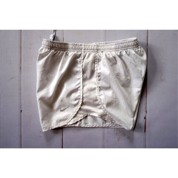 Nike Dri-FIT Girls Shorts Gray High Rise Active Standard Fit - Size L - Picture 6 of 6